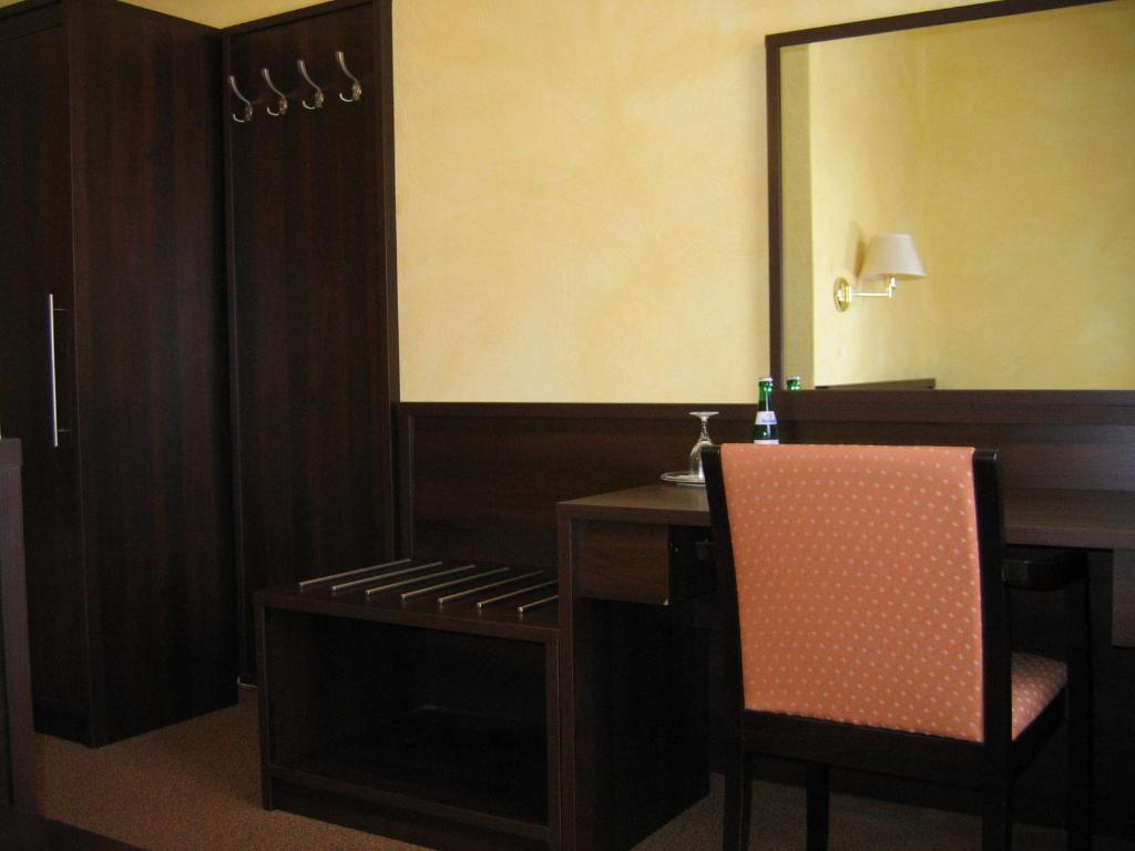 Hotel Rosenhof Dusseldorf Ruang foto