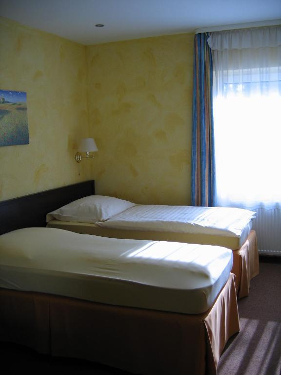 Hotel Rosenhof Dusseldorf Ruang foto