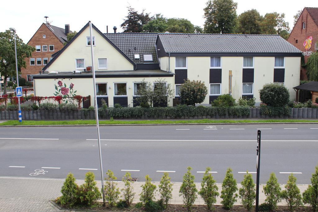 Hotel Rosenhof Dusseldorf Bagian luar foto