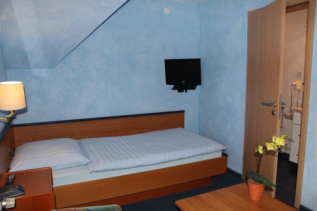 Hotel Rosenhof Dusseldorf Ruang foto